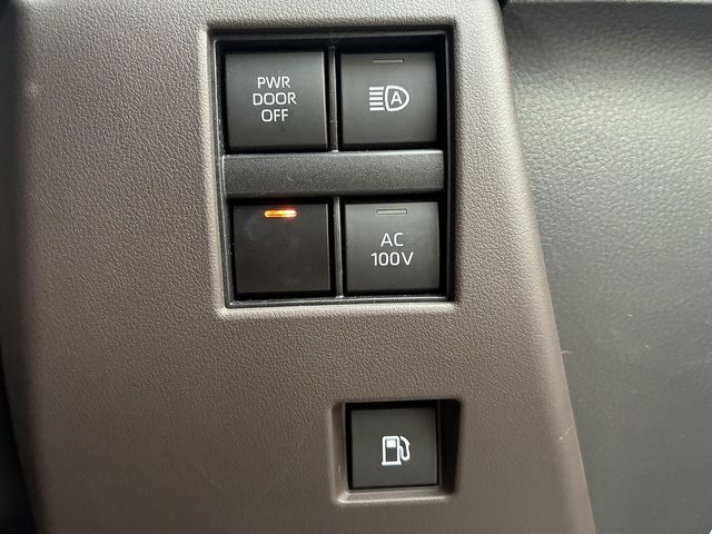 TOYOTA ALPHARD HYBRID 4WD 2024 Image 31