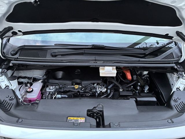 TOYOTA ALPHARD HYBRID 4WD 2024 Image 31