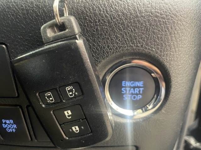 TOYOTA VELLFIRE 2016 Image 31