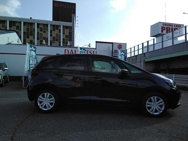 HONDA FIT 2023 Image 31