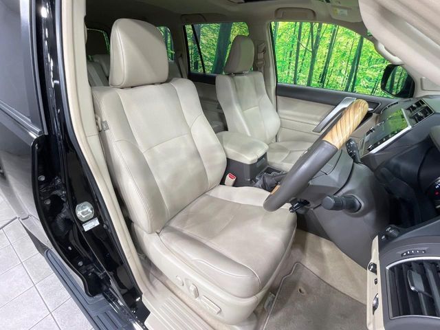 TOYOTA LANDCRUISER PRADO 2022 Image 31