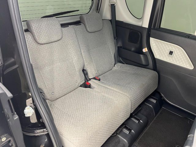 DAIHATSU TANTO 2021 Image 31