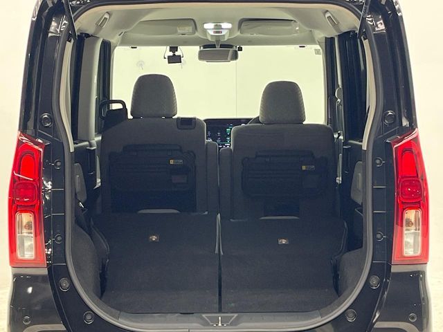 DAIHATSU TANTO 2021 Image 31