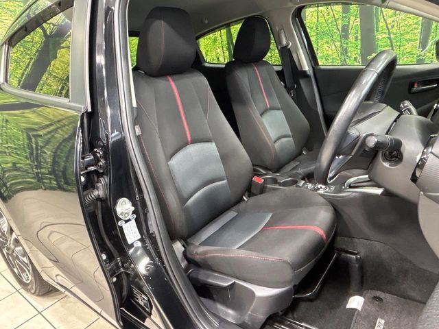 MAZDA DEMIO 2015 Image 31