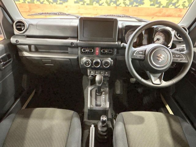 SUZUKI JIMNY NOMADE 2025 Image 31