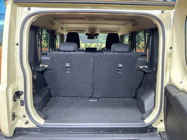 SUZUKI JIMNY NOMADE 2025 Image 31