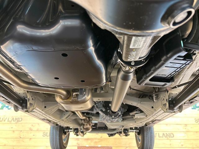 SUZUKI JIMNY NOMADE 2025 Image 31