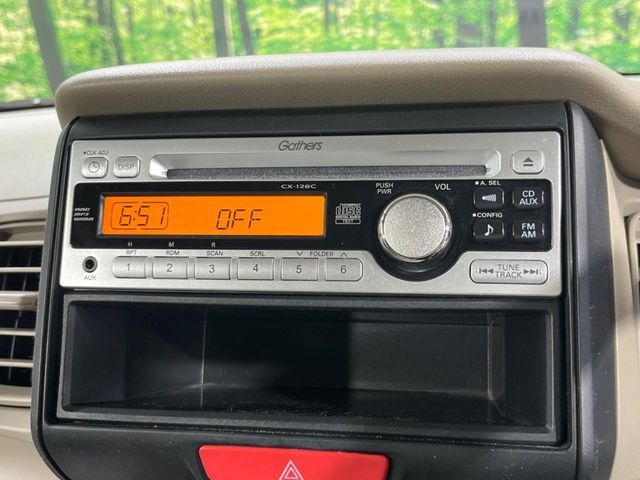 HONDA N BOX 2013 Image 31