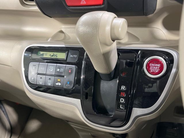 HONDA N BOX 2013 Image 31