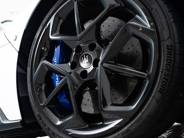 MASERATI MC20 2022 Image 31