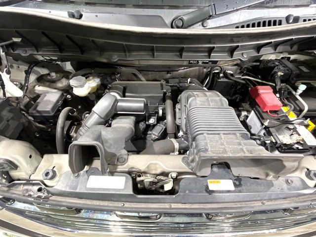 SUZUKI SPACIA CUSTOM 2018 Image 31