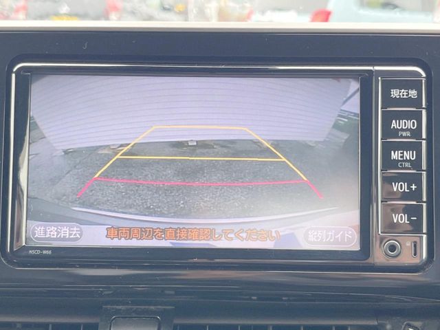 TOYOTA C-HR 2018 Image 31