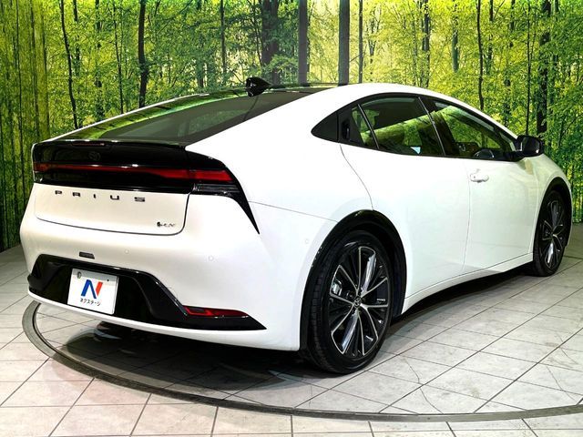 TOYOTA PRIUS 4WD 2025 Image 31