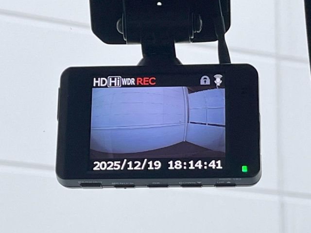 DAIHATSU TANTO 2017 Image 31