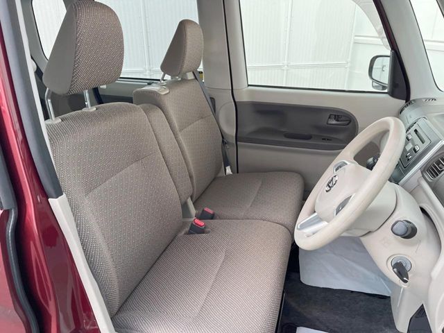 DAIHATSU TANTO 2017 Image 31