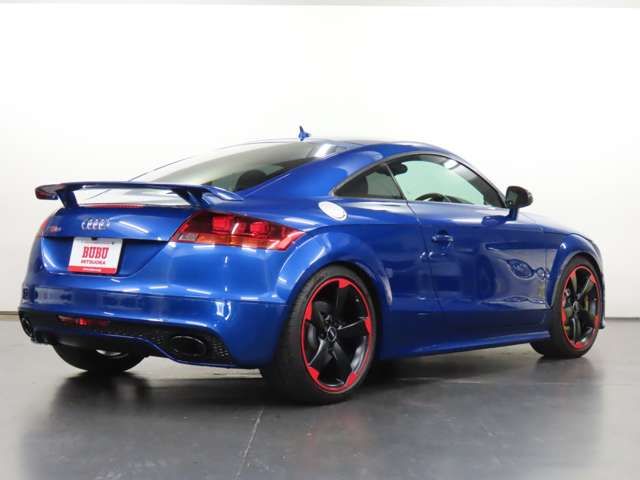 AUDI TT RS PLUS COUP 2014 Image 31