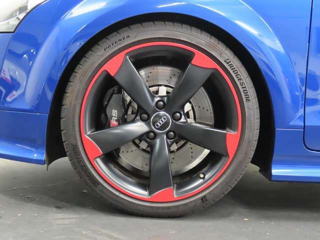 AUDI TT RS PLUS COUP 2014 Image 31