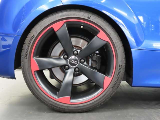 AUDI TT RS PLUS COUP 2014 Image 31