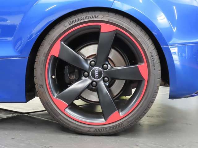 AUDI TT RS PLUS COUP 2014 Image 31