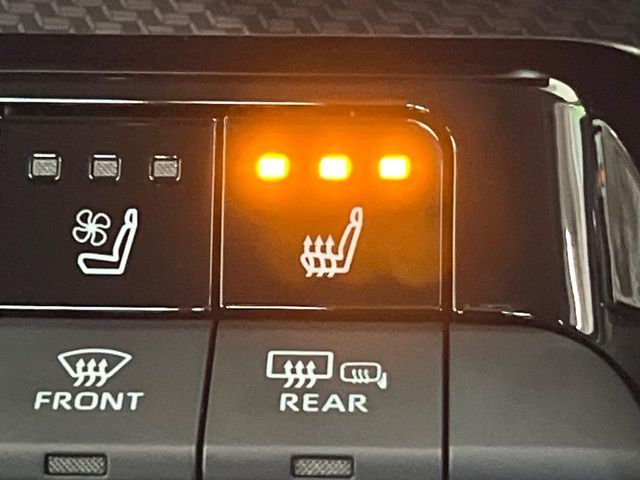 TOYOTA PRIUS 4WD 2025 Image 31