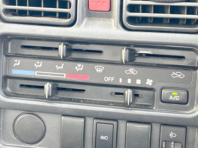 SUZUKI CARRY TRUCK 4WD 2014 Image 31