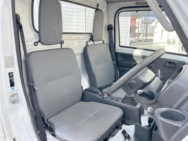 SUZUKI CARRY TRUCK 4WD 2014 Image 31