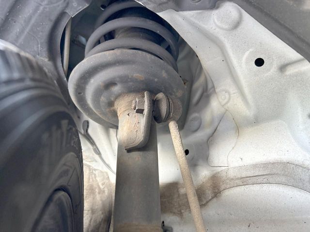 TOYOTA AQUA 2013 Image 31