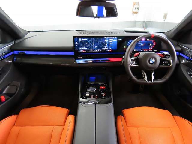 BMW M5 TOURING 2025 Image 31