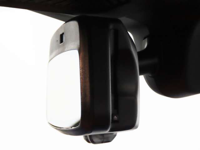 BMW M5 TOURING 2025 Image 31