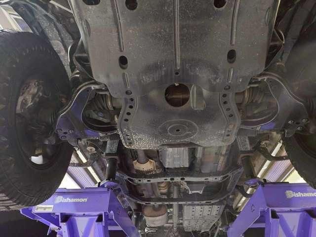 TOYOTA HILUXSURF WAGON 4WD 1996 Image 31