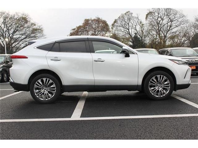 TOYOTA HARRIER HYBRID 2022 Image 31