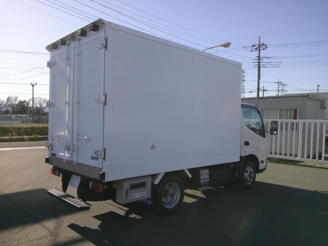 HINO DUTRO 2019 Image 31