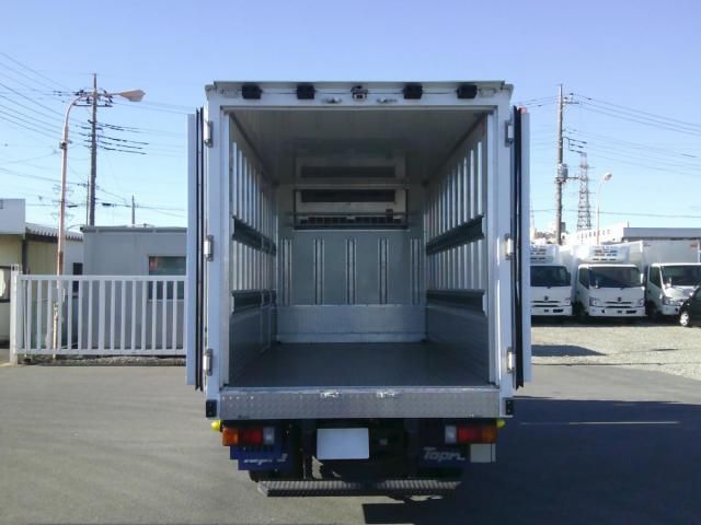 HINO DUTRO 2019 Image 31