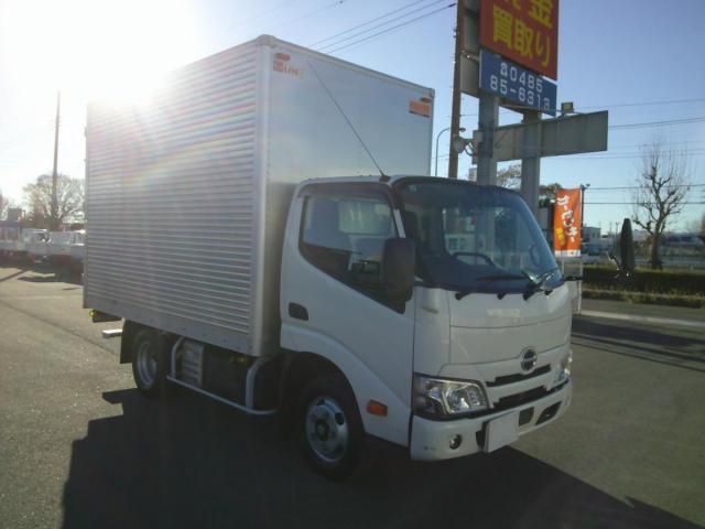 HINO DUTRO 2022 Image 31
