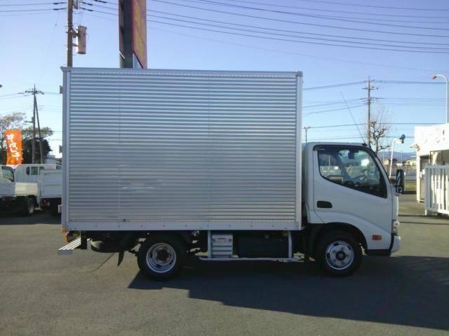 HINO DUTRO 2022 Image 31