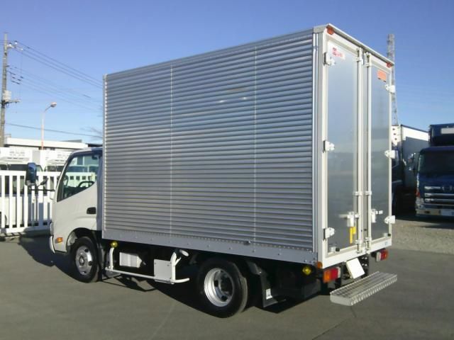 HINO DUTRO 2022 Image 31