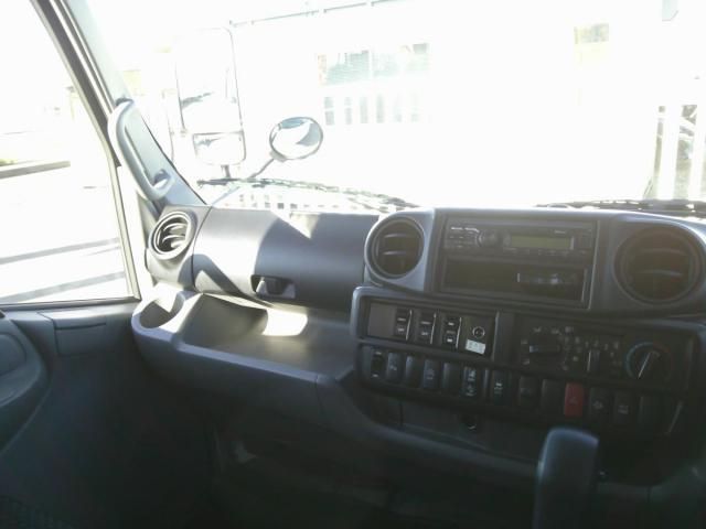 HINO DUTRO 2022 Image 31