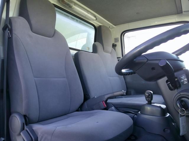 ISUZU ELF 2013 Image 31