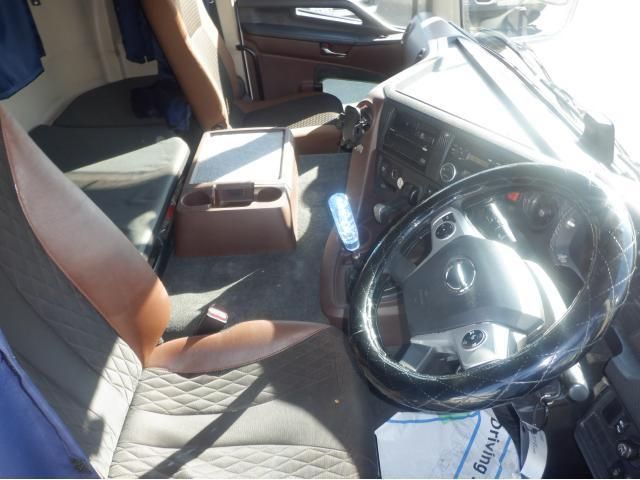 HINO PROFIA 2017 Image 31