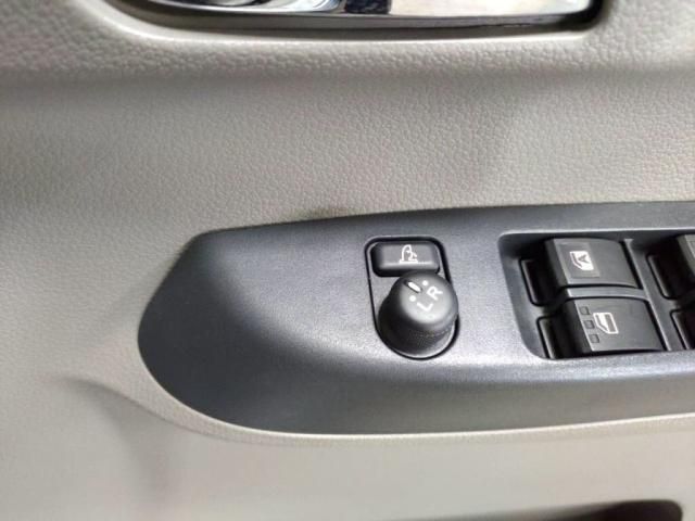 DAIHATSU MIRA E:S 2013 Image 31