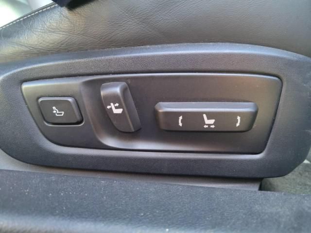 TOYOTA LEXUS GS450H 2012 Image 31