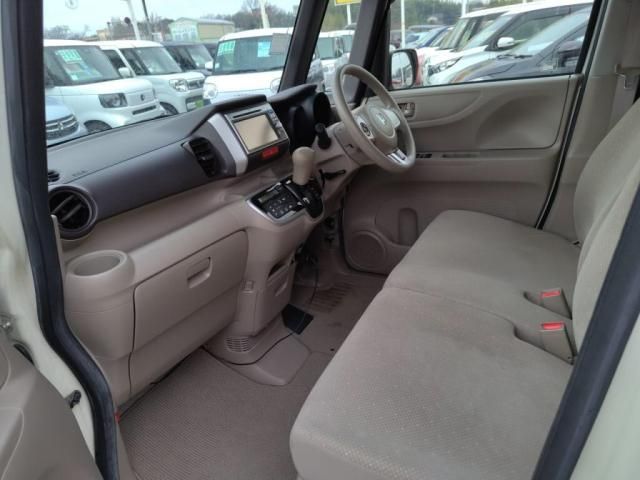 HONDA N BOX 2013 Image 31