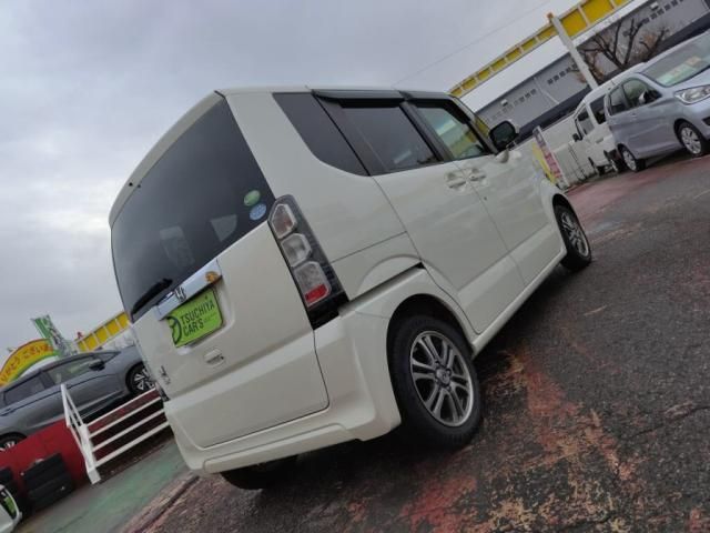 HONDA N BOX 2013 Image 31