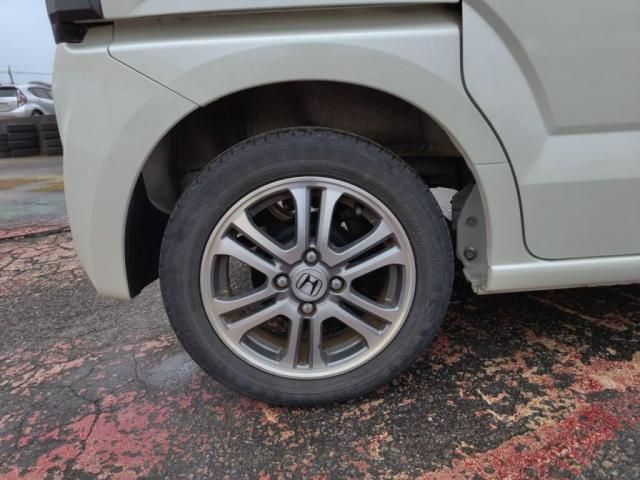 HONDA N BOX 2013 Image 31