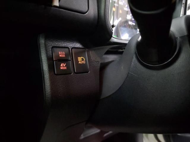 TOYOTA PROBOX VAN HYBRID 2023 Image 31