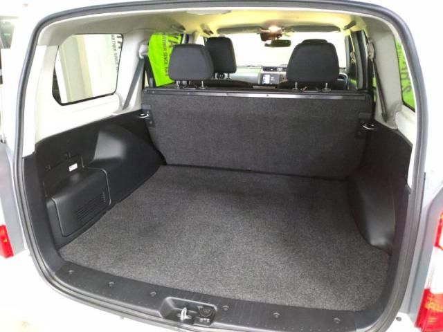 TOYOTA PROBOX VAN HYBRID 2023 Image 31