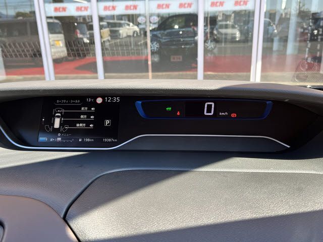 NISSAN SERENA  WG 2022 Image 31