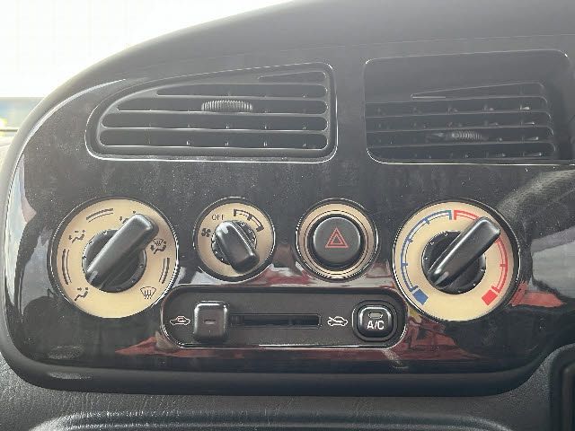 DAIHATSU MIRA GINO 2003 Image 31