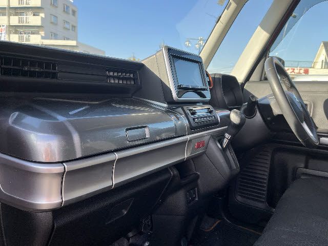 SUZUKI SPACIA GEAR 2019 Image 31