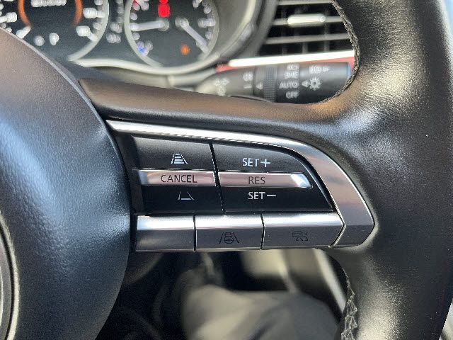 MAZDA 3 FASTBACK 2023 Image 31